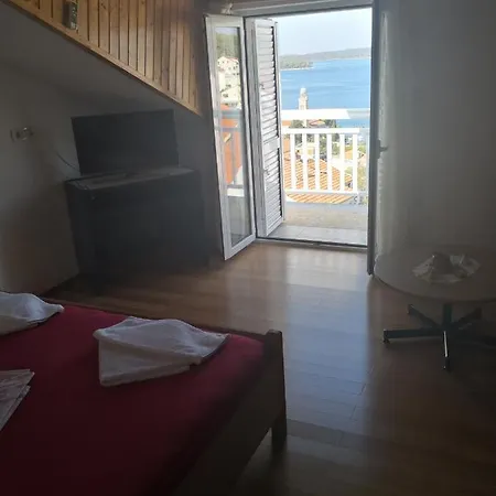 Kresic 1 Hvar * هفار