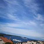 Kresic 1 Hvar *