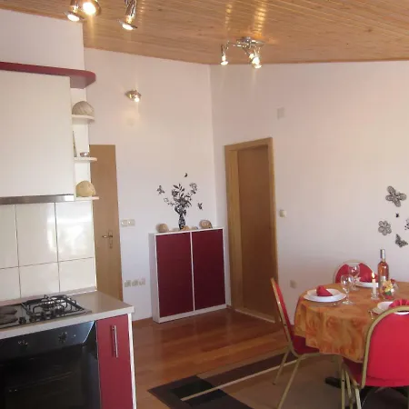 Kresic 1 Hvar Apartment